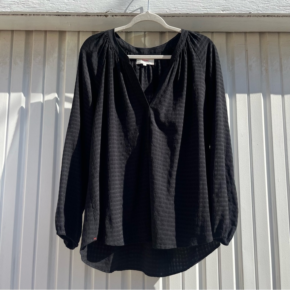 XIRENA black viscose poly blend textured long puff peasant sleeve blouse